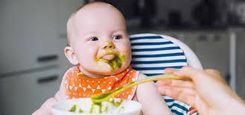 Starting Solids (6+ Months): The 4‑Day Wait Rule & Low‑Allergy First Foods